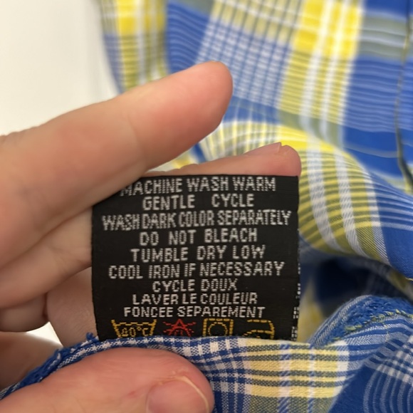 MECCA JEANS short sleeved button down. Size M. - Picture 10 of 10